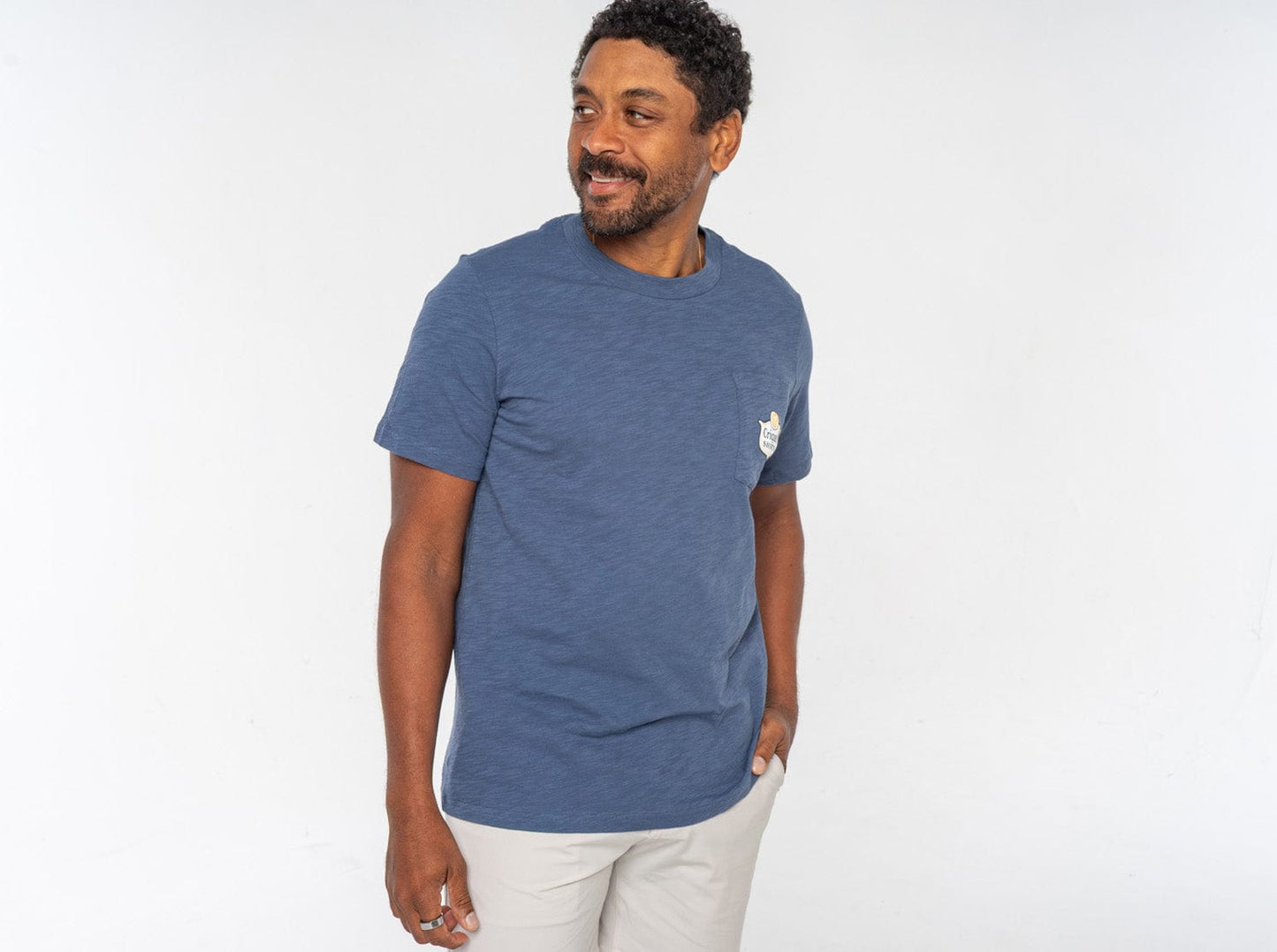 Criquet Slub Graphic T-Shirt in Lions Badge, Vintage Indigo, view 3