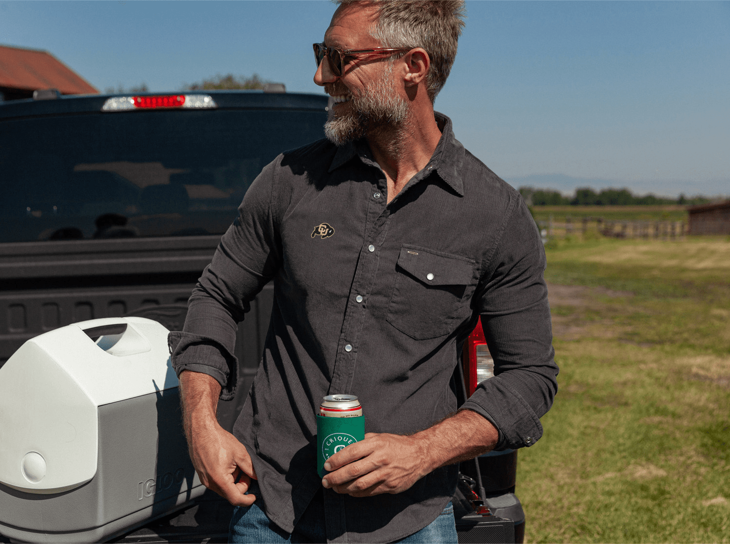 Criquet Colorado Corduroy Pearl Snap in Buffalo, Charcoal, view 2