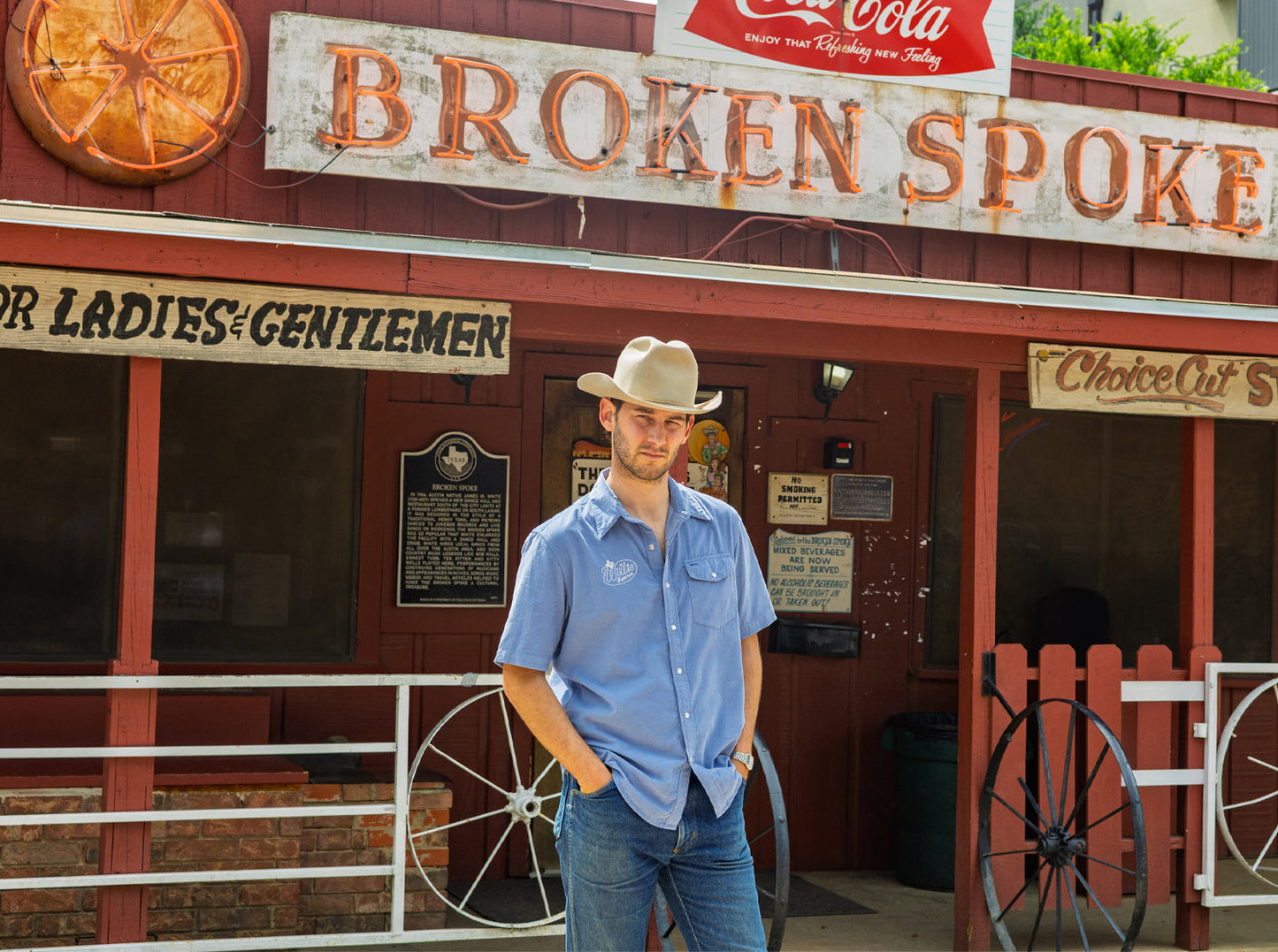 Willie Nelson Short Sleeve Corduroy - Willie Forever Lasso - Blue