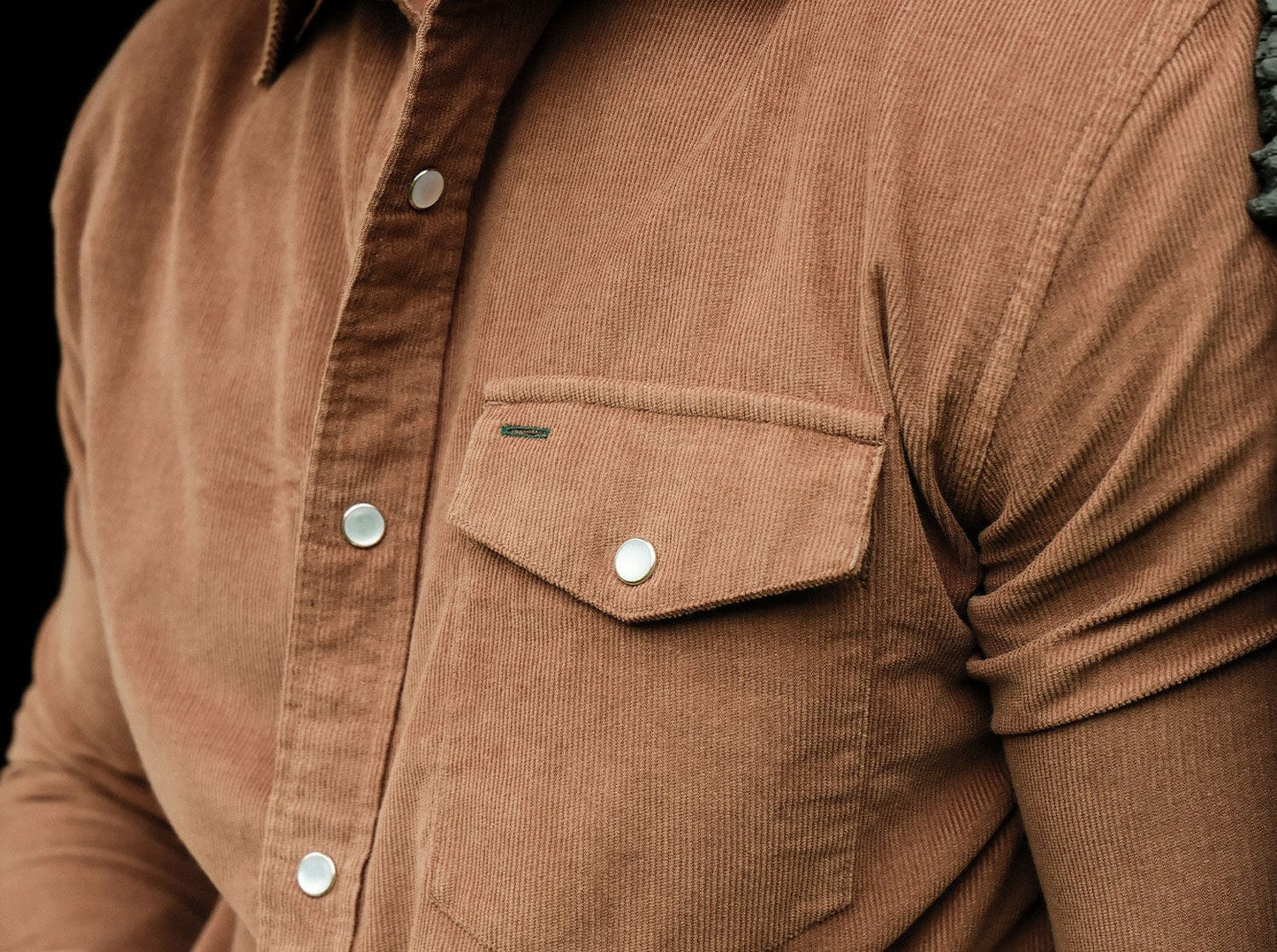 Corduroy Pearl Snap - Walnut