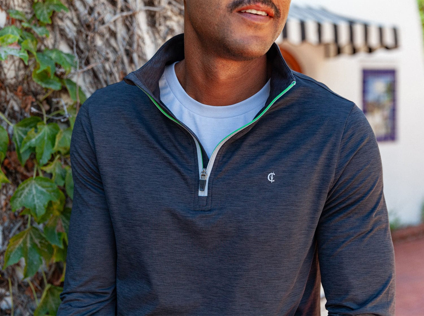 Feather Performance Pullover - Heather Black