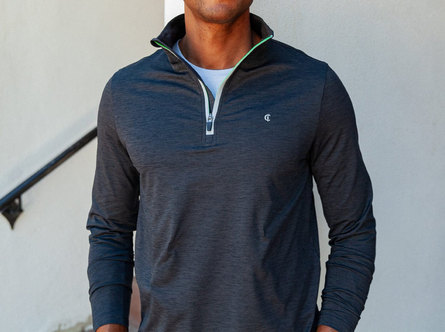 Feather Performance Pullover - Heather Black