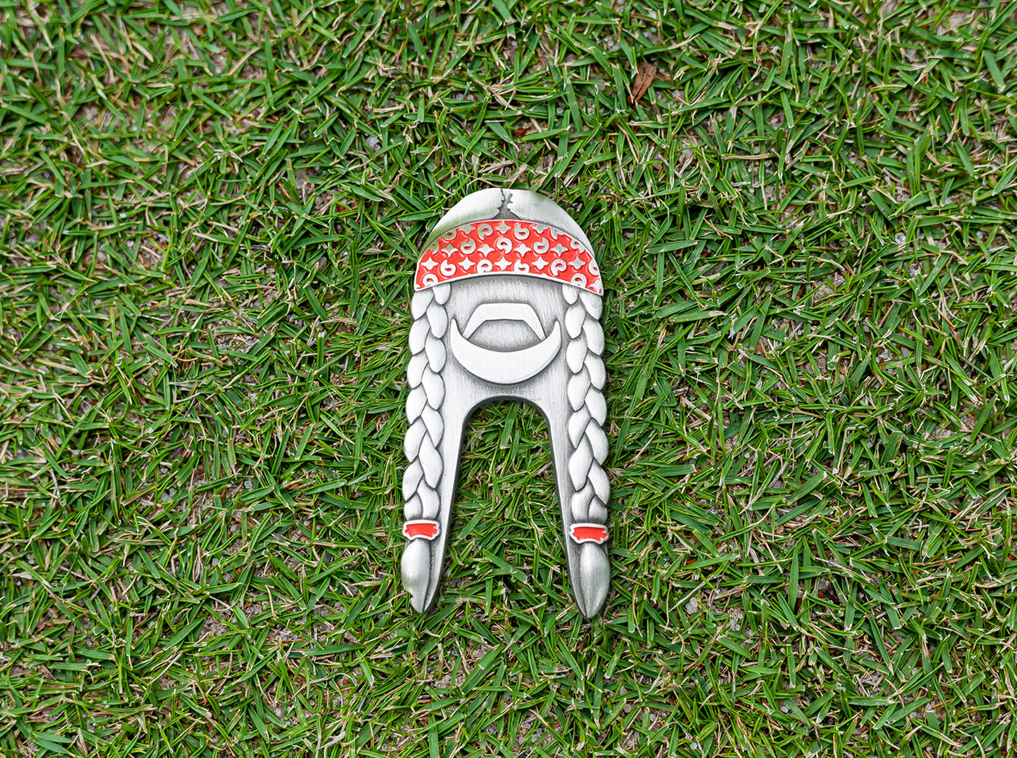 The Outlaw Divot Tool - Silver