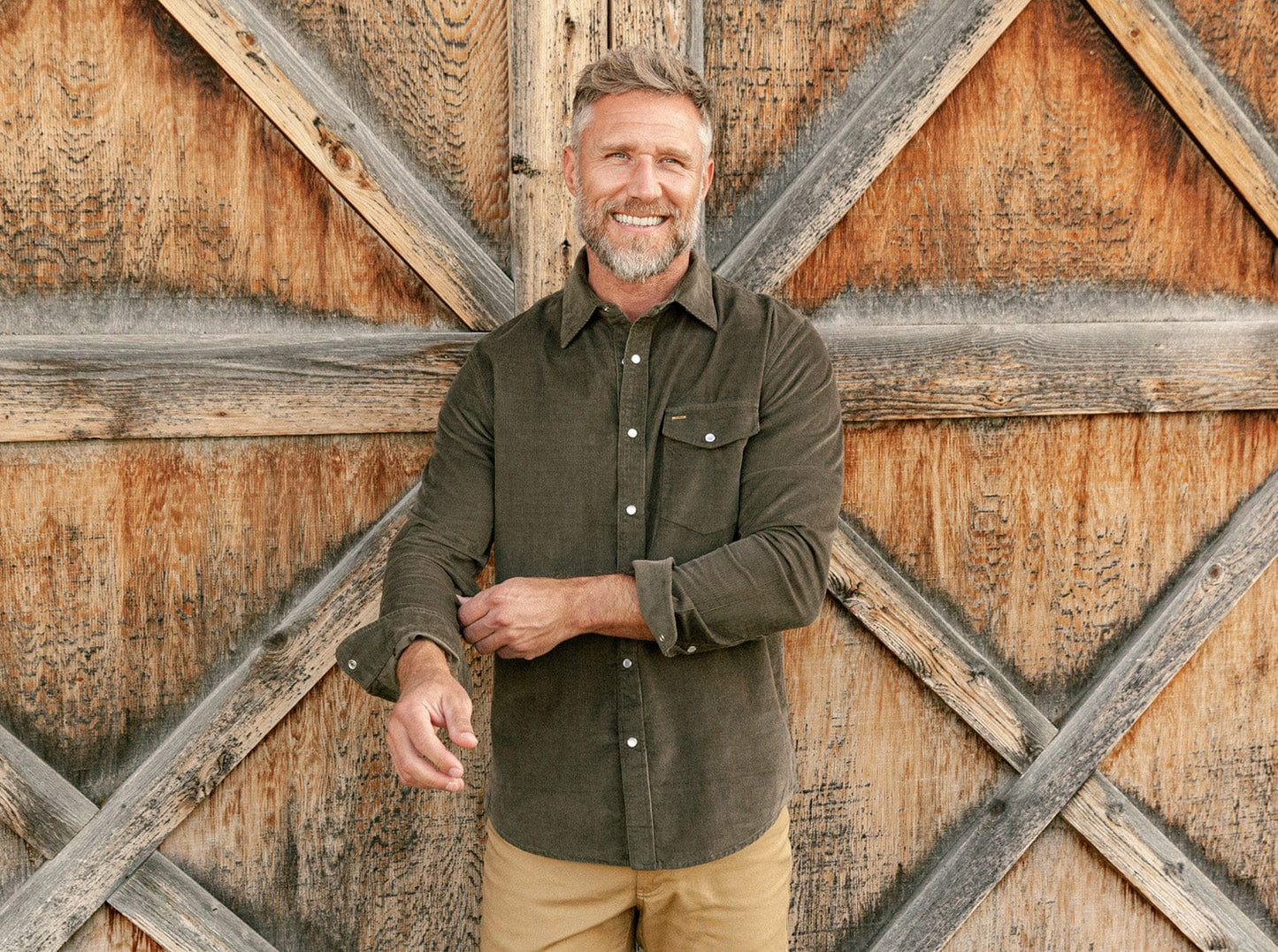 Corduroy Pearl Snap - Armadillo