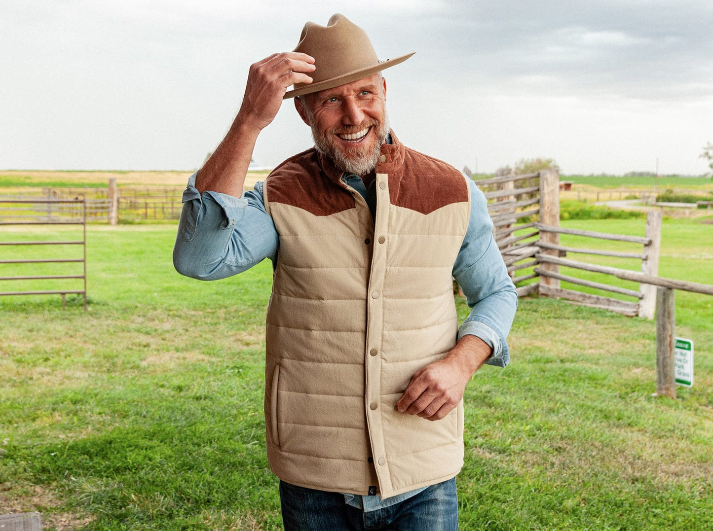 Jackson Vest - Khaki