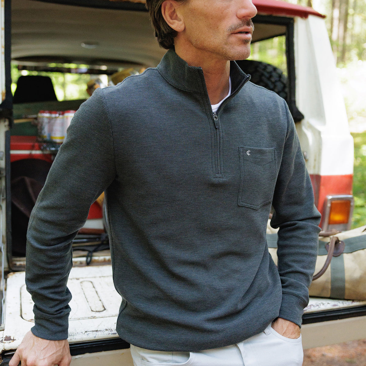 Waffle Stretch Pullover - Black